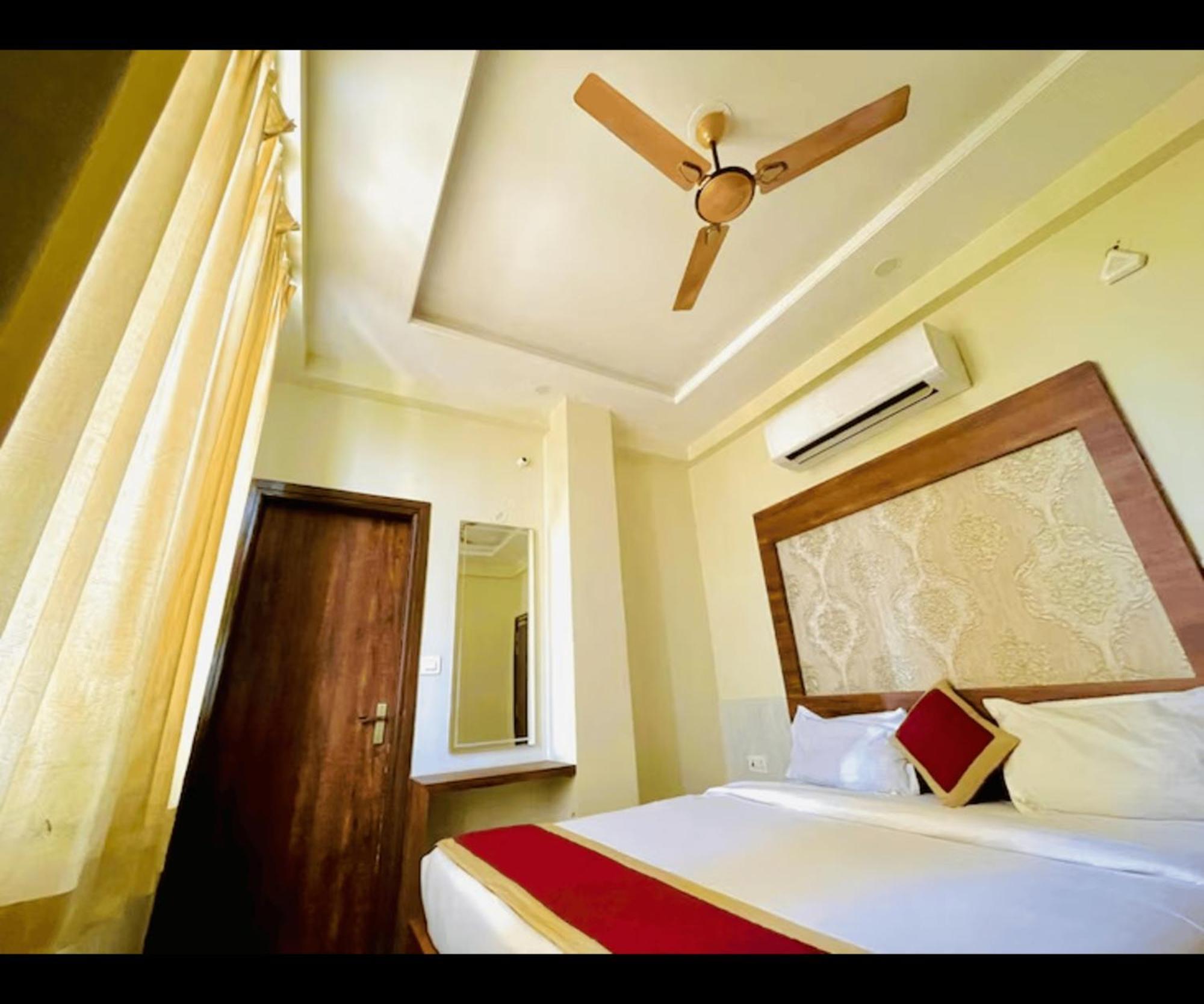 Hotel Hari Inn Jaipur Extérieur photo