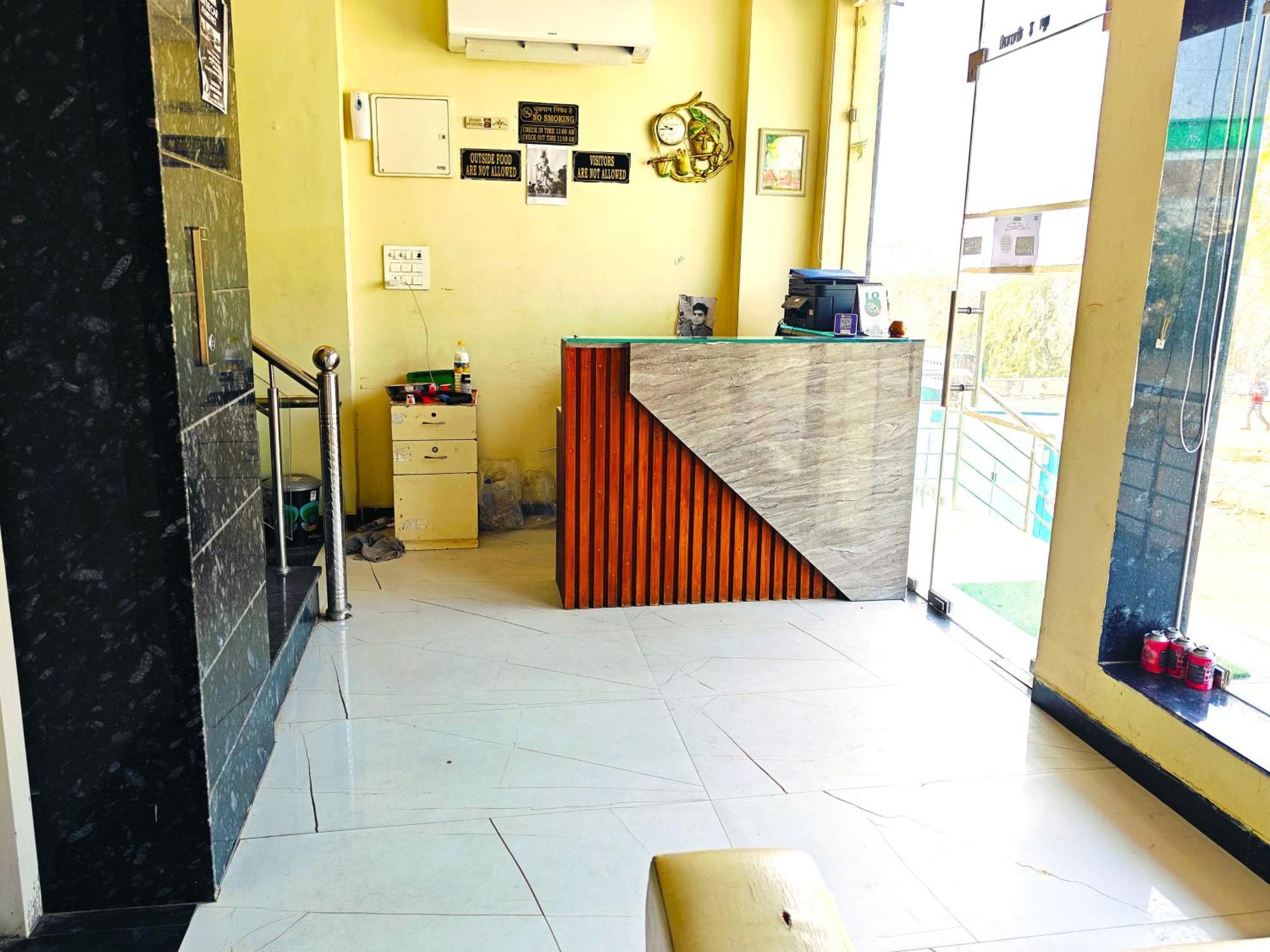 Hotel Hari Inn Jaipur Extérieur photo